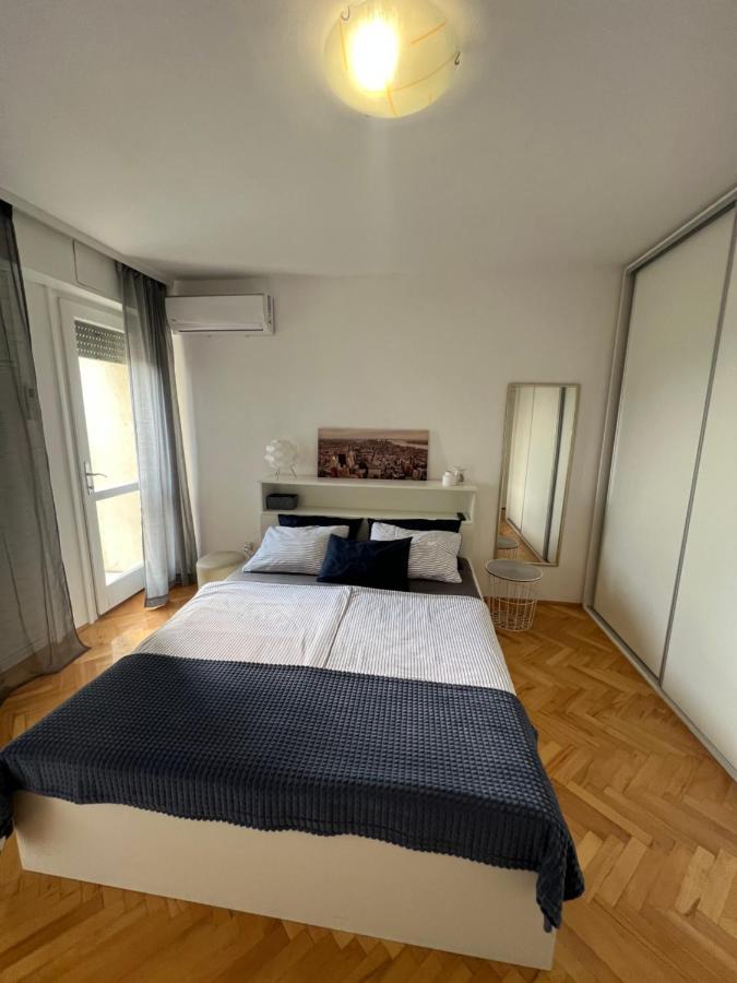 City Center Apartment Twiggy Makarska Extérieur photo