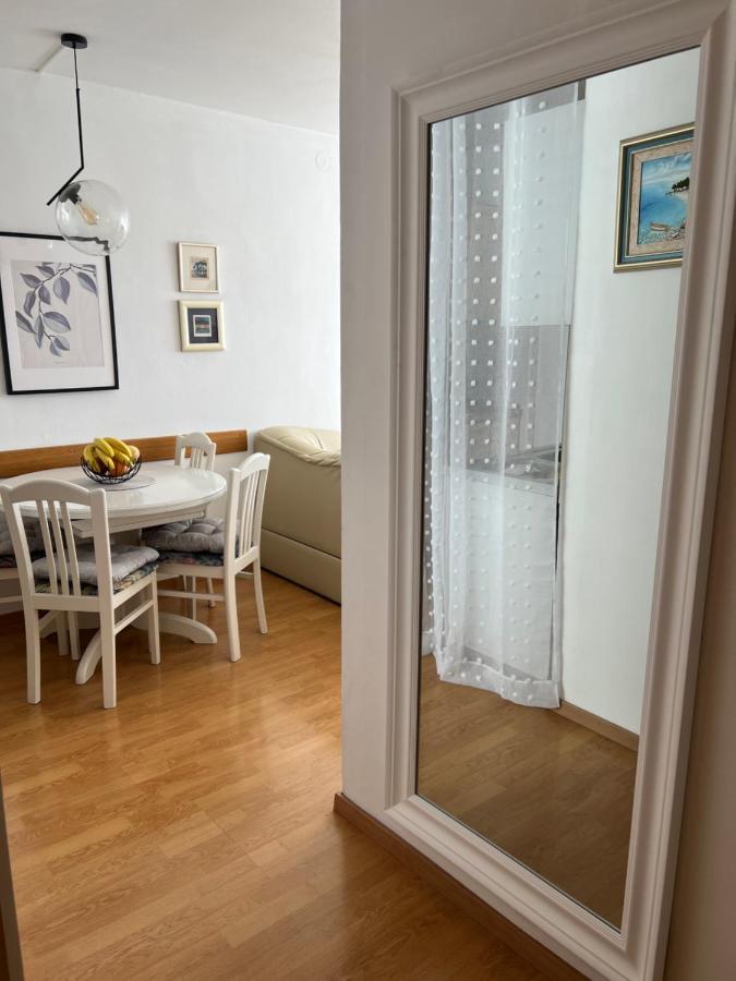 City Center Apartment Twiggy Makarska Extérieur photo